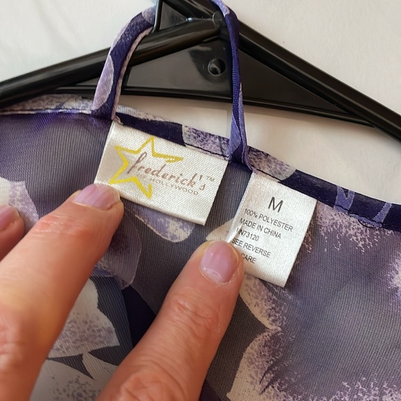 Vintage Fredericks in Hollywood slip and robe set - Picture 4 of 5